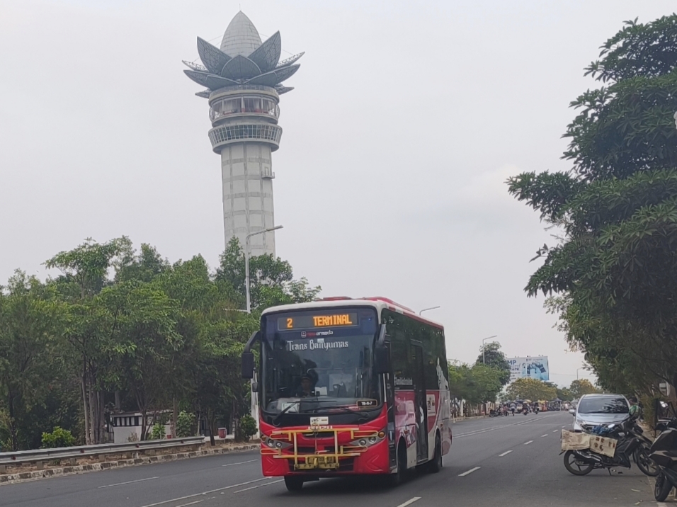 Sadewo Pastikan Trans Banyumas Tetap Beroperasi