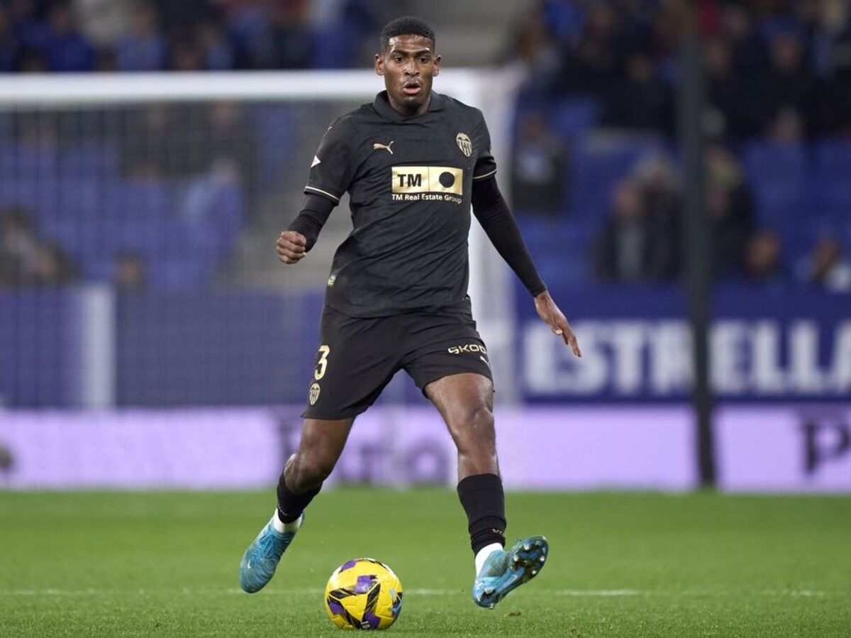 Arsenal Borong Talenta Muda! Cristhian Mosquera Jadi Transfer Paling Mengejutkan Musim Ini!