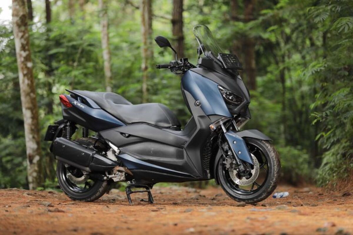 Motor Touring Idaman! Yamaha XMAX 250 Oktober 2025 Hadir dengan Fitur Premium dan Performa Mantap!