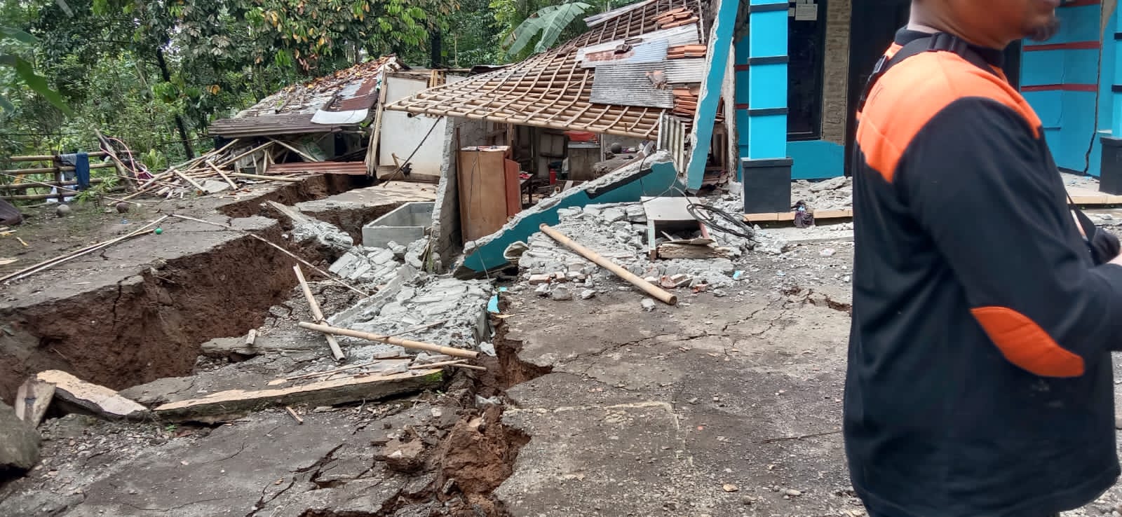 Di Banyumas, Dalam Dua Hari Tercatat 80 Titik Longsor dan 10 Banjir Luapan, Ini Data Lengkap Desa Kena Bencana
