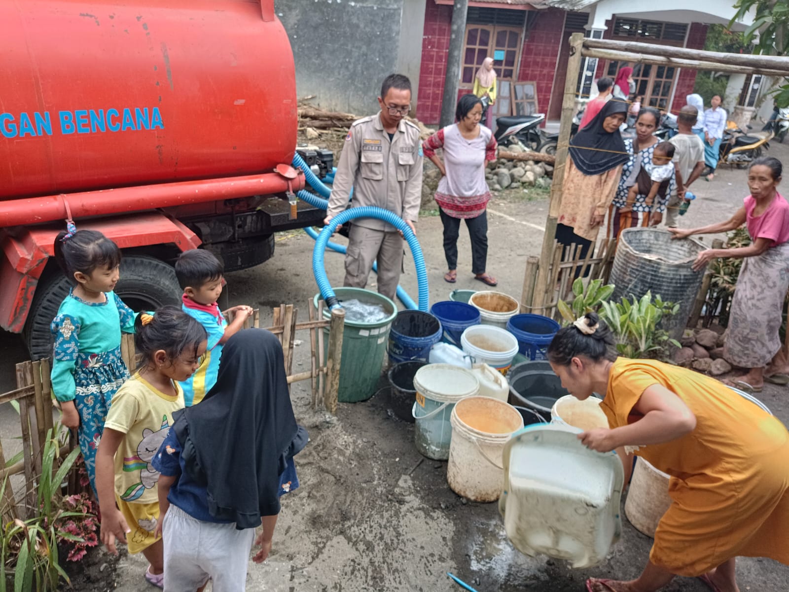 Kekeringan di Purbalingga, Distribusi Air Bersih untuk Warga Mencapai 1,316 Juta Liter