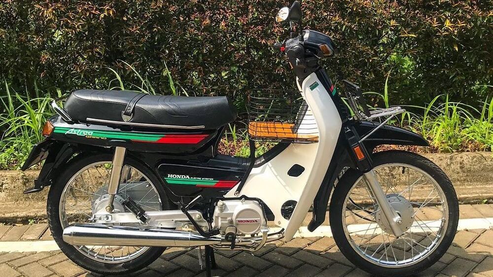 Honda Astrea Grand Masih Eksis! Mau Gaya Retro Tapi Irit? Ini Jawabannya