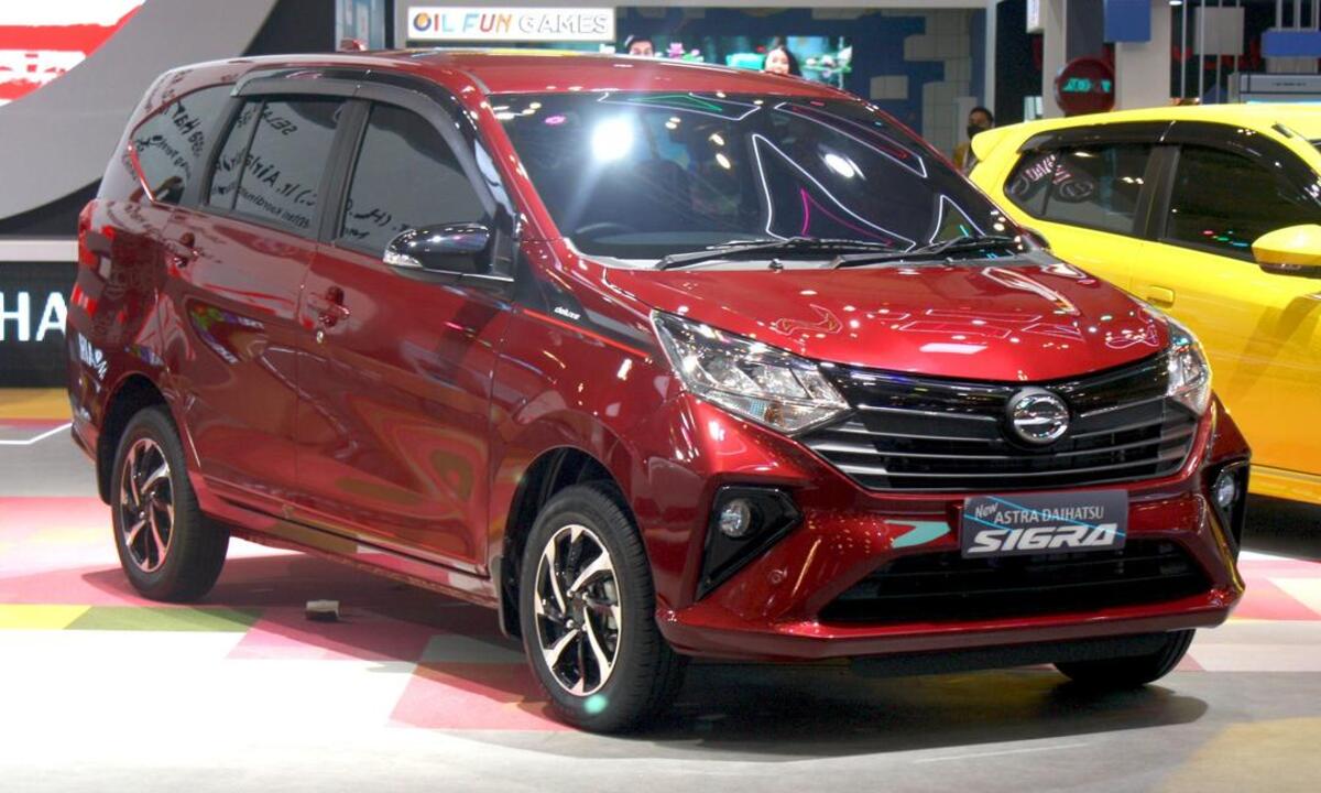 Penjualan LCGC Turun Mei 2025, Pasar Masih Dikuasai Daihatsu Sigra dan Toyota Calya, Honda Brio Satya Kemana? 