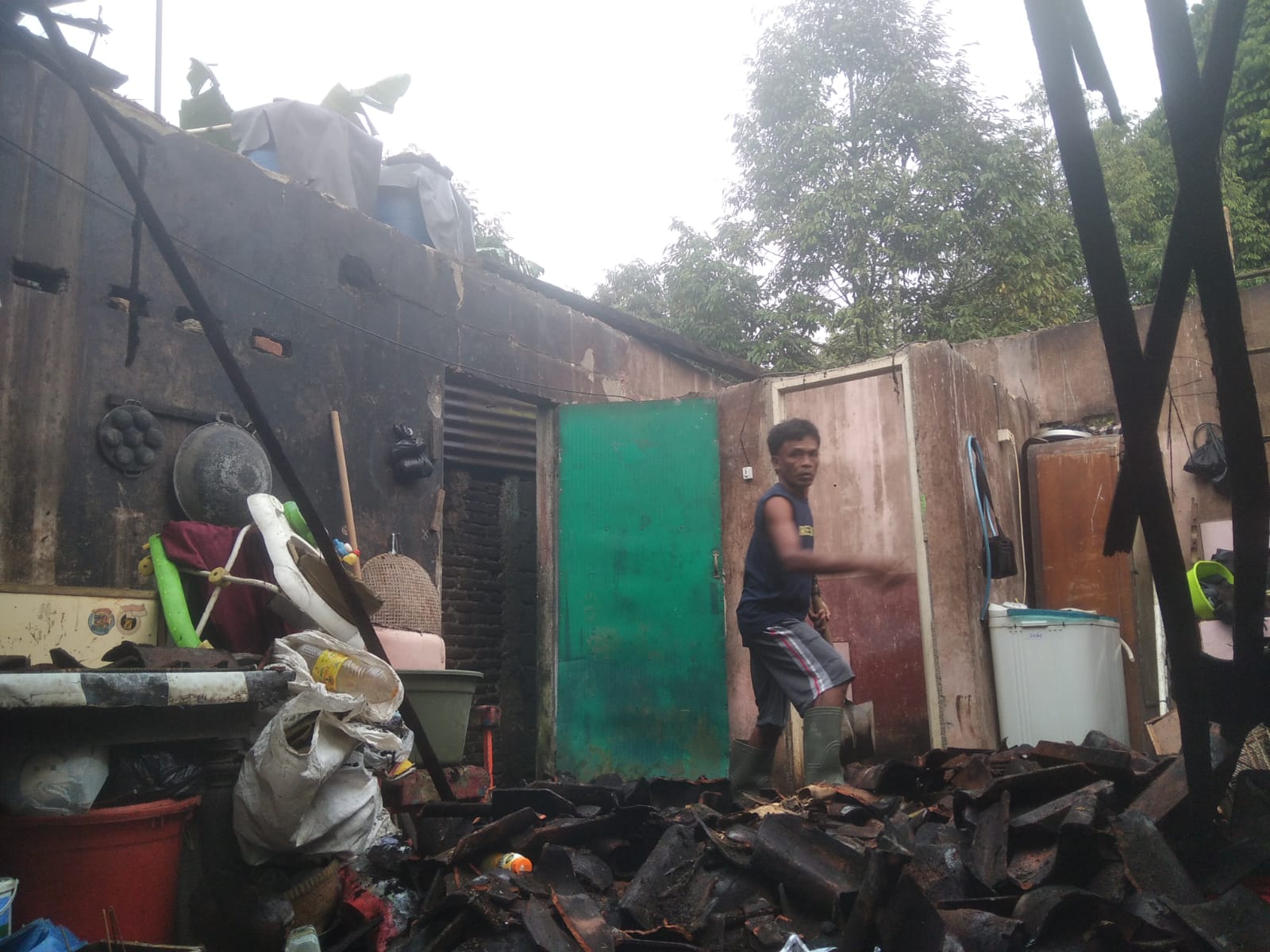 Astaga, Lagi Hujan Deras, Rumah Warga di Sokanandi Banjarnegara Ambruk, Begini Kondisi 6 Jiwa Keluarganya