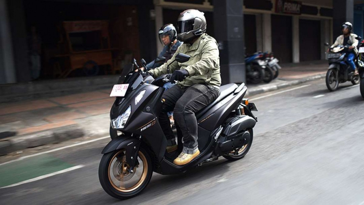 Simulasi Kredit Motor Yamaha Lexi LX  155 di BSI OTO Mulai 700 Ribuan Cocok untuk Bapak-Bapak Kantoran