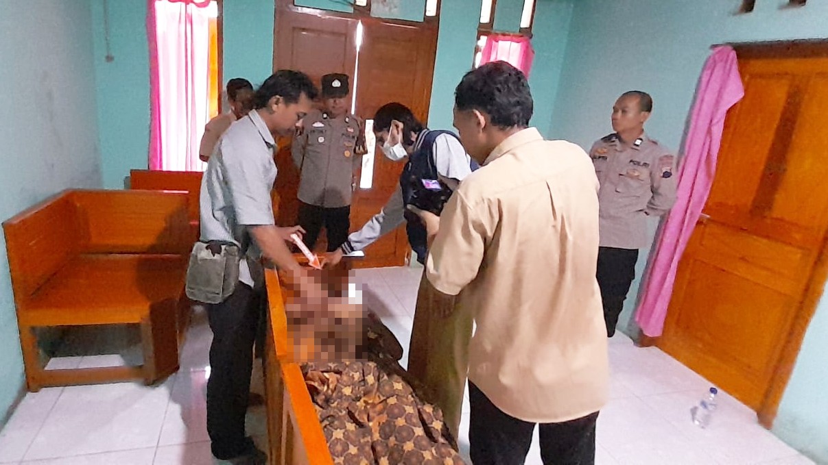 Potong Keramik Menggunakan Gerinda, Warga Pagedangan Meninggal Dunia Tersengat Listrik