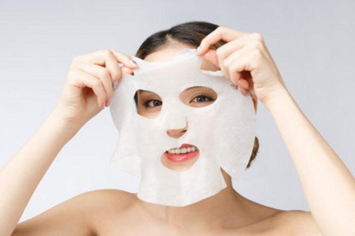 5 Manfaat yang Bisa Didapatkan dari Rutin Menggunakan Sheet Mask