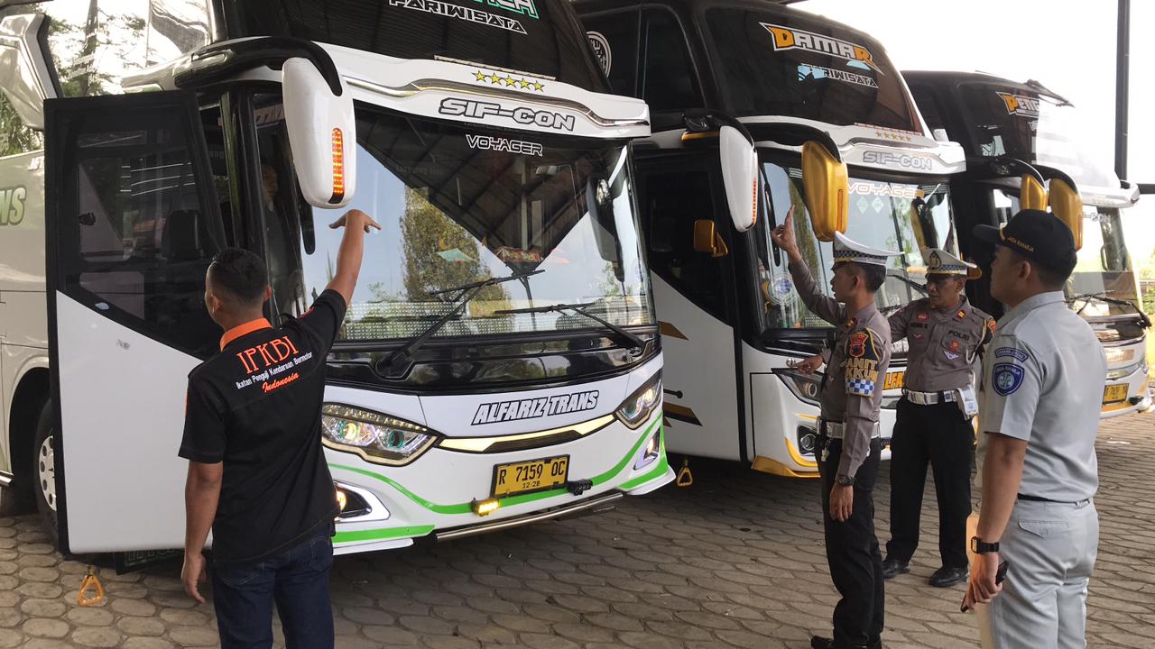 Minimalisir Kecelakaan, Bus Pariwisata di Purbalingga Dicek Kelaikannya 