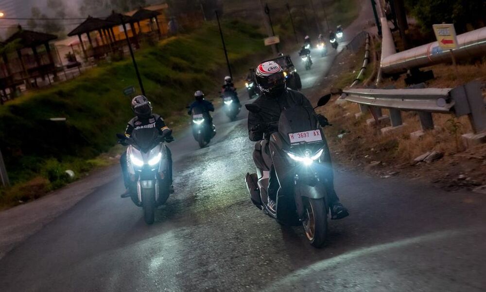 Menakjubkan! Keunggulan Motor Matic Yamaha NMAX Turbo Saat Dibawa Touring