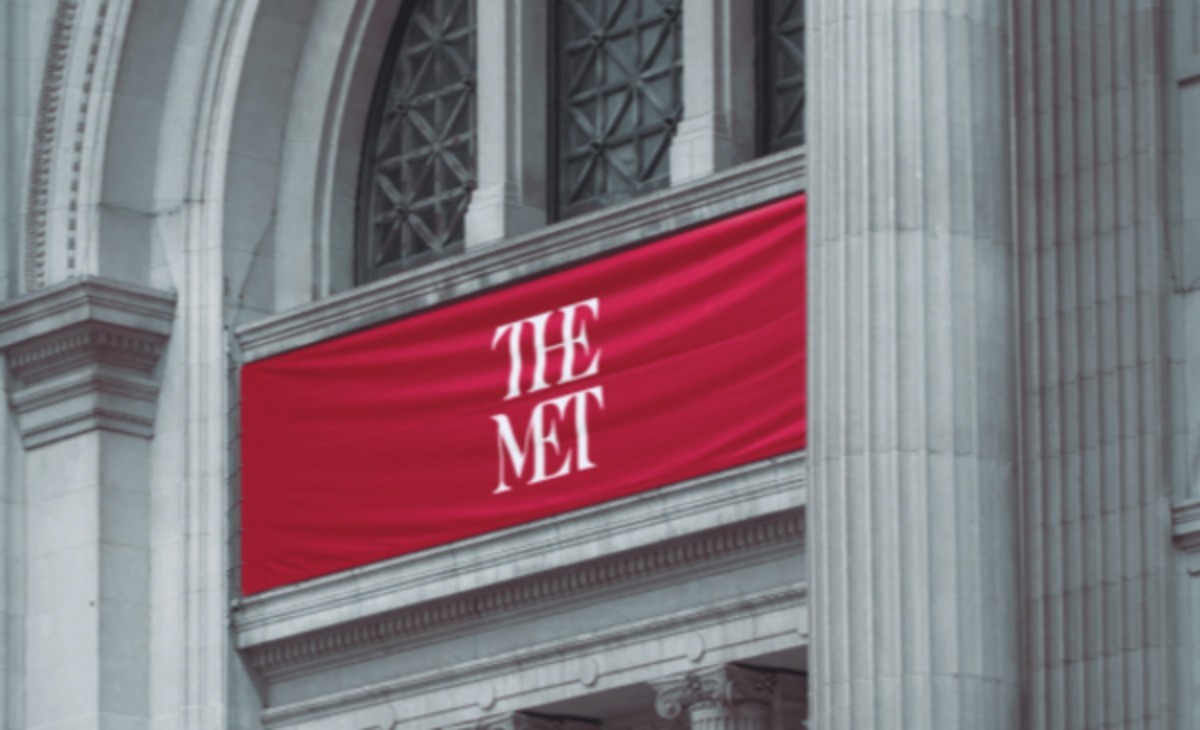 Gaya Outfit Artis di Met Gala 2025 yang Paling Nyentrik dan Ikonik