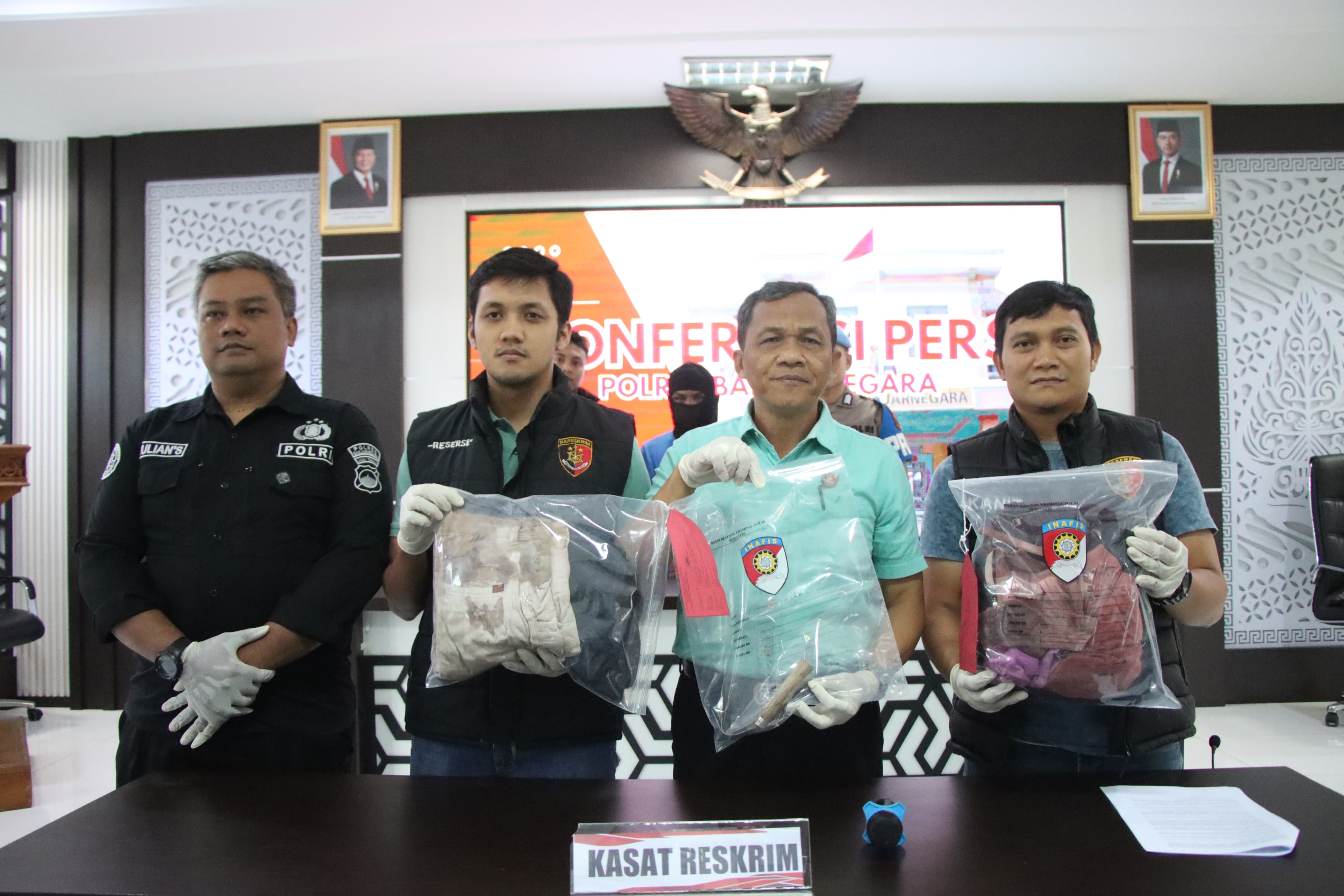 Polres Banjarnegara Ungkap Kasus Pria Tega Tikam Anak Kandung Sendiri di Banjarnegara