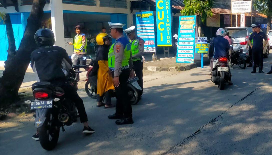 Lima Kecelakaan dan 3.369 Pelanggaran Lalu Lintas Terjadi Selama Operasi Patuh Candi 2025