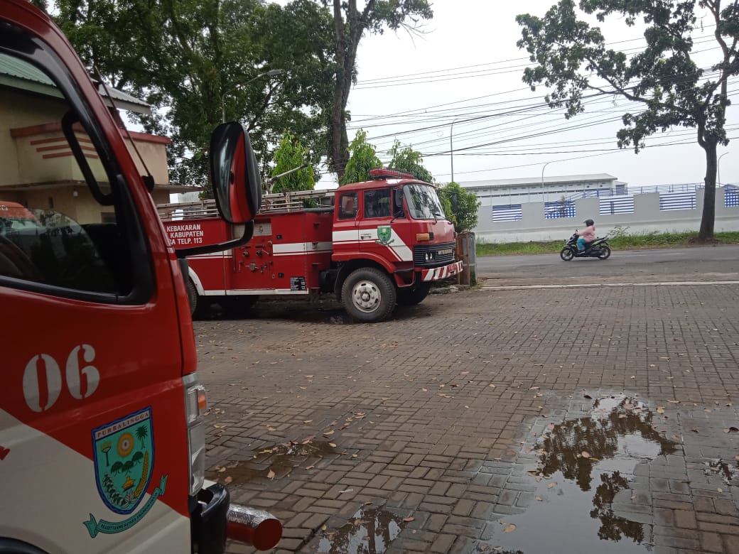 Armada Damkar Masih Nunut Garasi BPBD