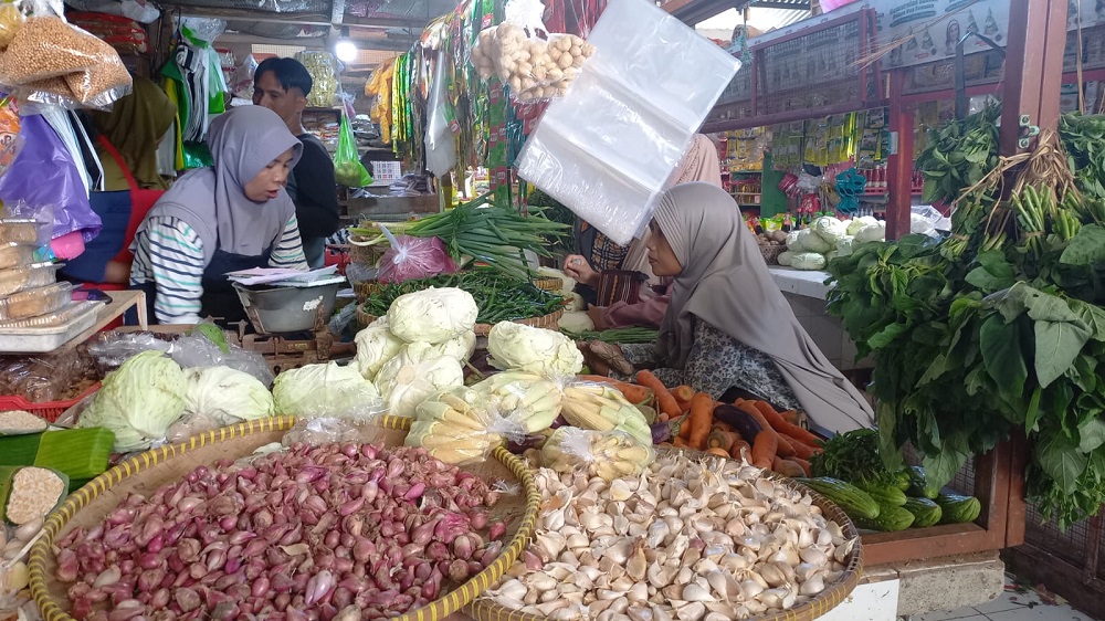 Paska Libur Lebaran, Harga Kebutuhan Pokok Turun