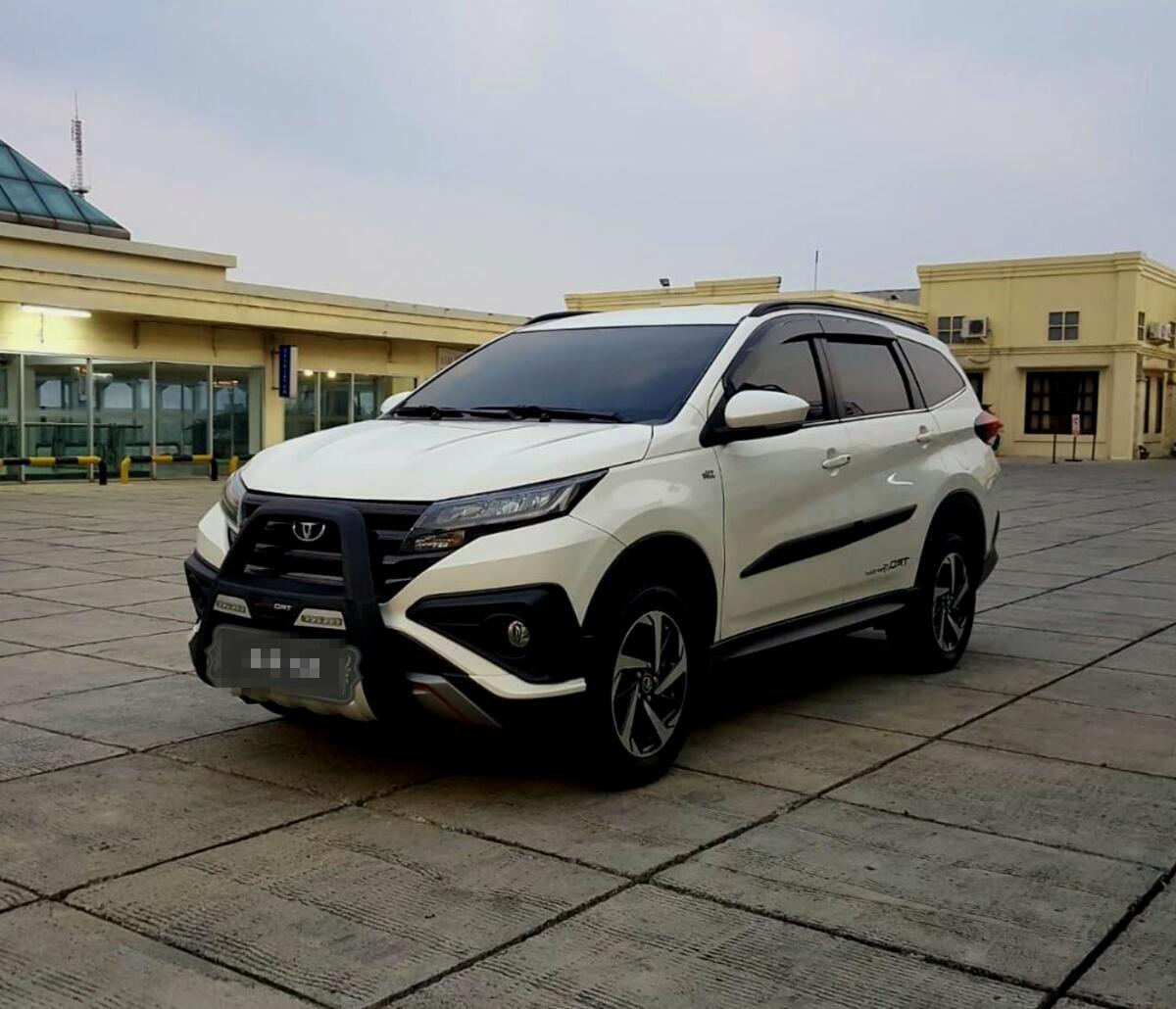 Modifikasi Toyota Rush dan Daihatsu Terios, dari Rally Look hingga Klasik