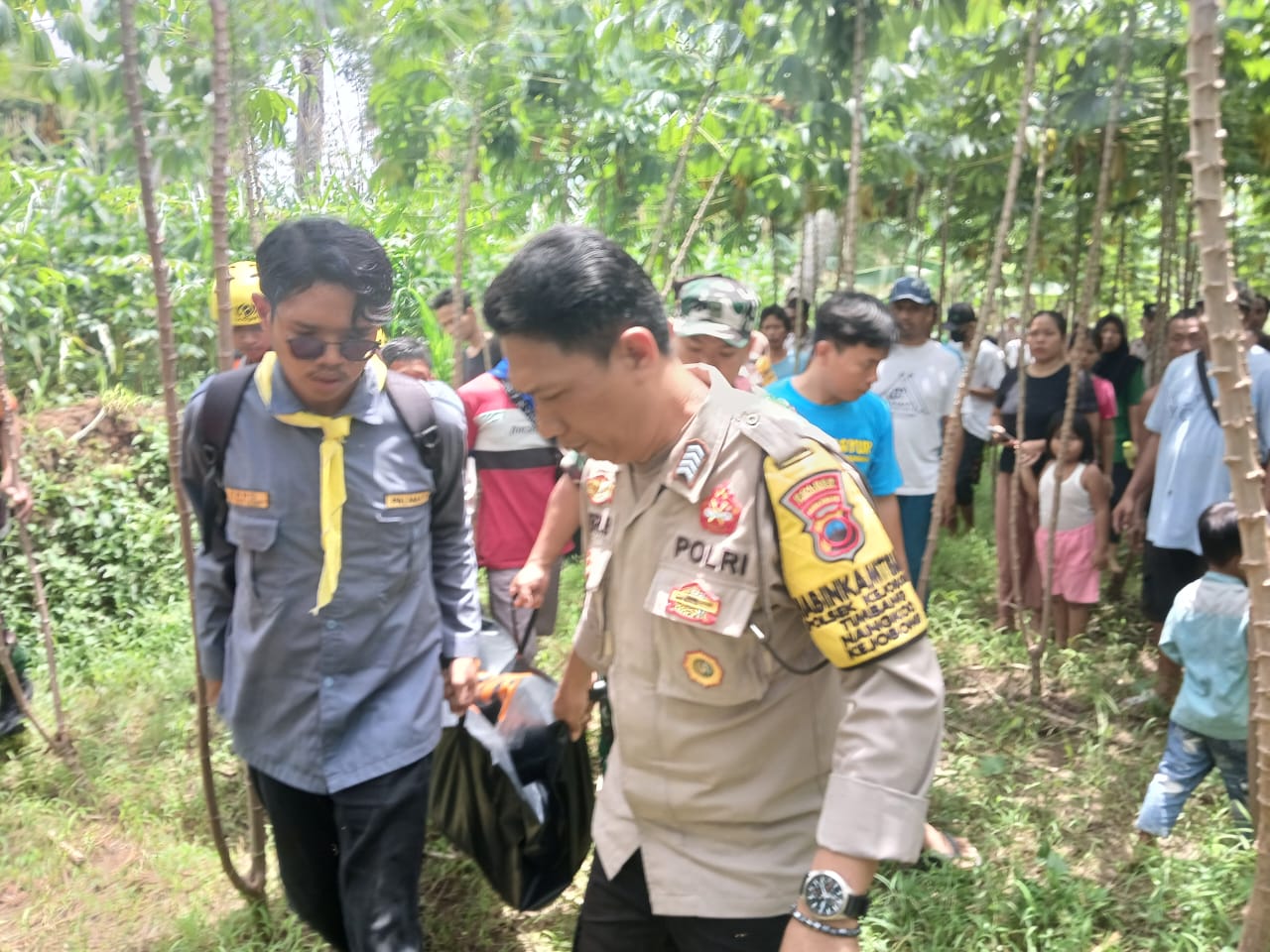 Mayat Pria Ditemukan Mengapung di Sungai Kacangan Kecamatan Kejobong