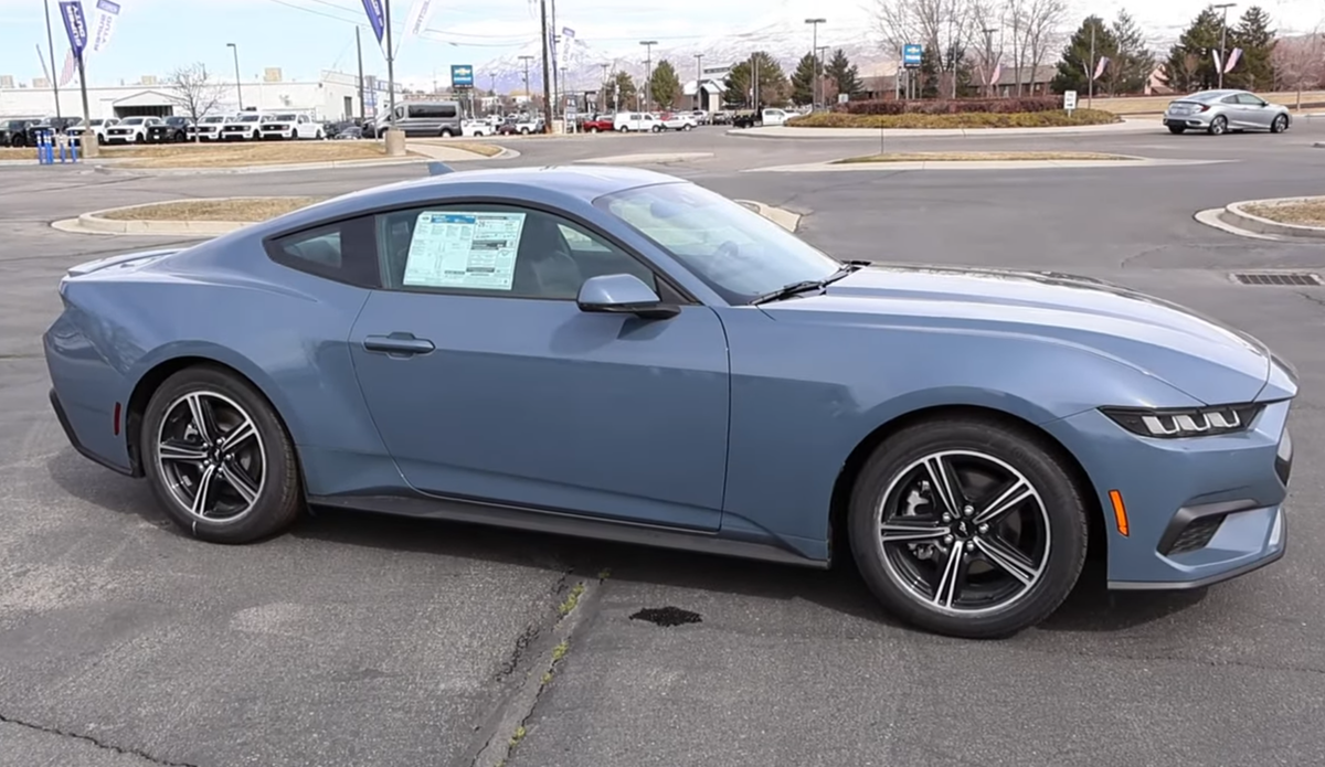Ford Mustang 2025 Segera Dipasarkan di Indonesia Lewat GIIAS 2025 