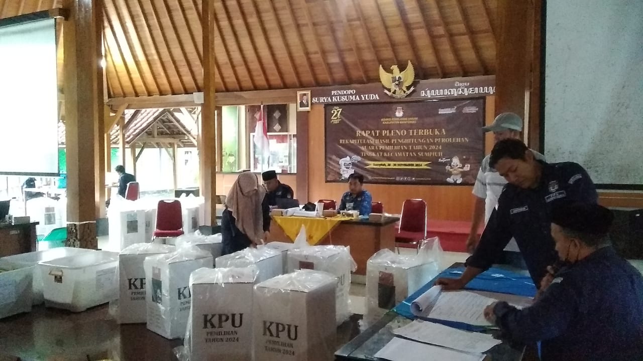 Tidak Mau Kotor, Empat Pemilih di Wilayah Kecamatan Sumpiuh Tidak Mau Celupkan Jari ke Tinta