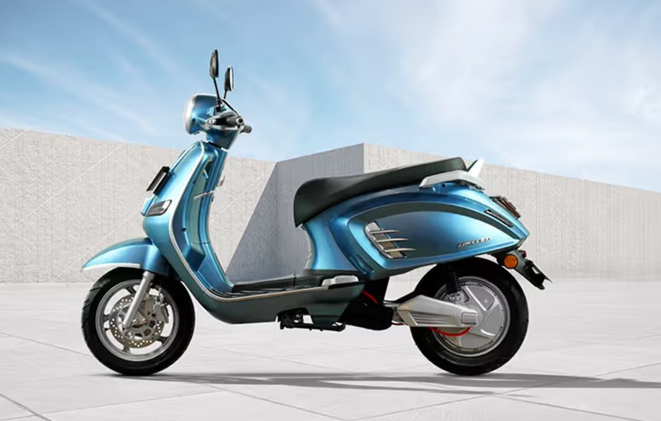 Duel Motor Listrik United C2000 vs MX 1200, Harga dan Fitur Bersaing, Mana yang Lebih Unggul?