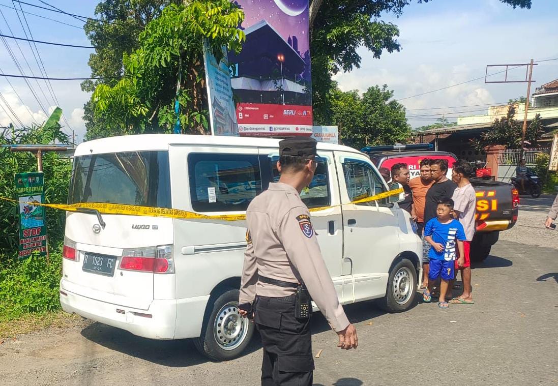 WNA Asal Korea Selatan Ditemukan Meninggal Dunia di Dalam Mobil