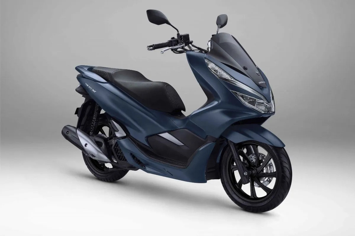 Honda PCX CBS: Mewah, Nyaman, dan Siap Dipakai Harian atau Touring!