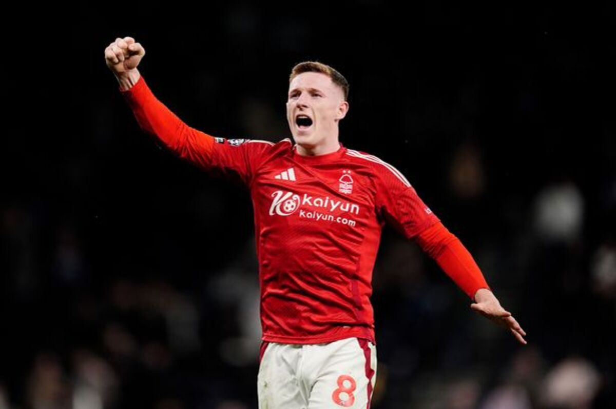 Taklukkan Tottenham 2-1, Nottingham Forest Melesat ke Tiga Besar Klasemen