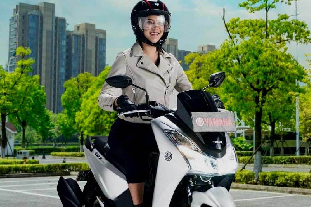 Masih Pemula ? Simak Cara Mudah Belajar Mengendarai Motor Matic supaya Cepat Bisa