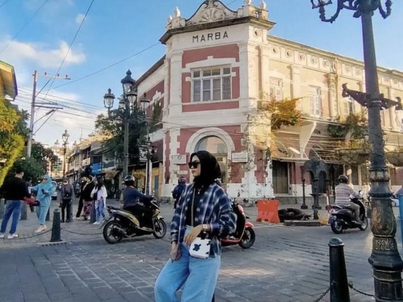 5 Tempat Berfoto Estetik di Wisata Kota Lama Semarang!