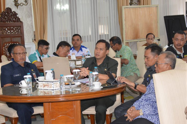 UMSK 2025 Tak Dapat Diusulkan, Bupati Cilacap : Optimis Penetapan Dilakukan Tahun Depan