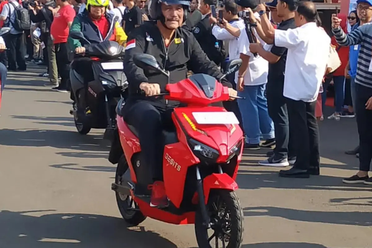 Perhatikan! Inilah Kerugian yang Bisa Didapat Jika Footstep pada Motor Listrik Rusak