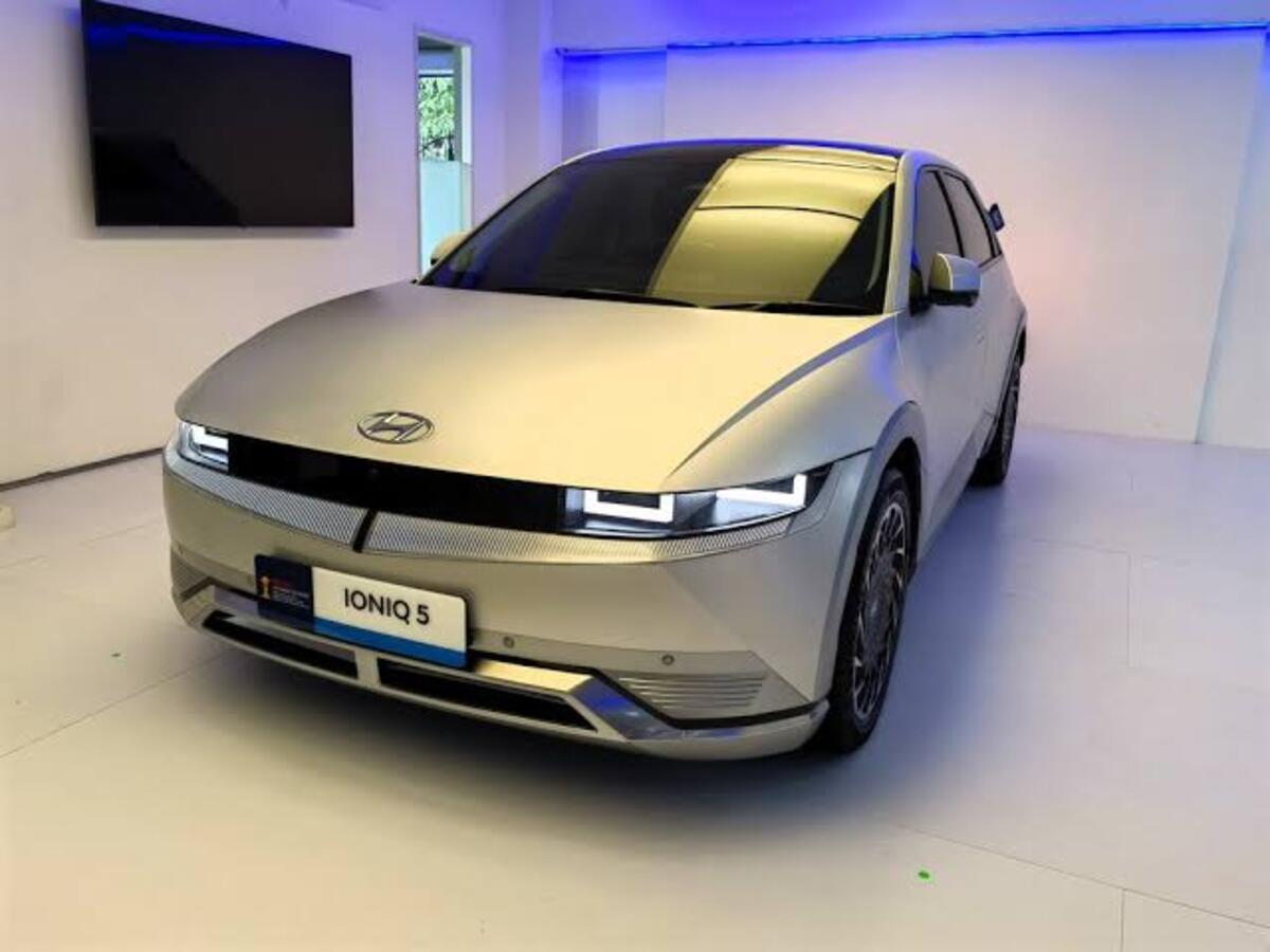 Mobil Listrik dengan Pengisian Daya Tercepat di Indonesia