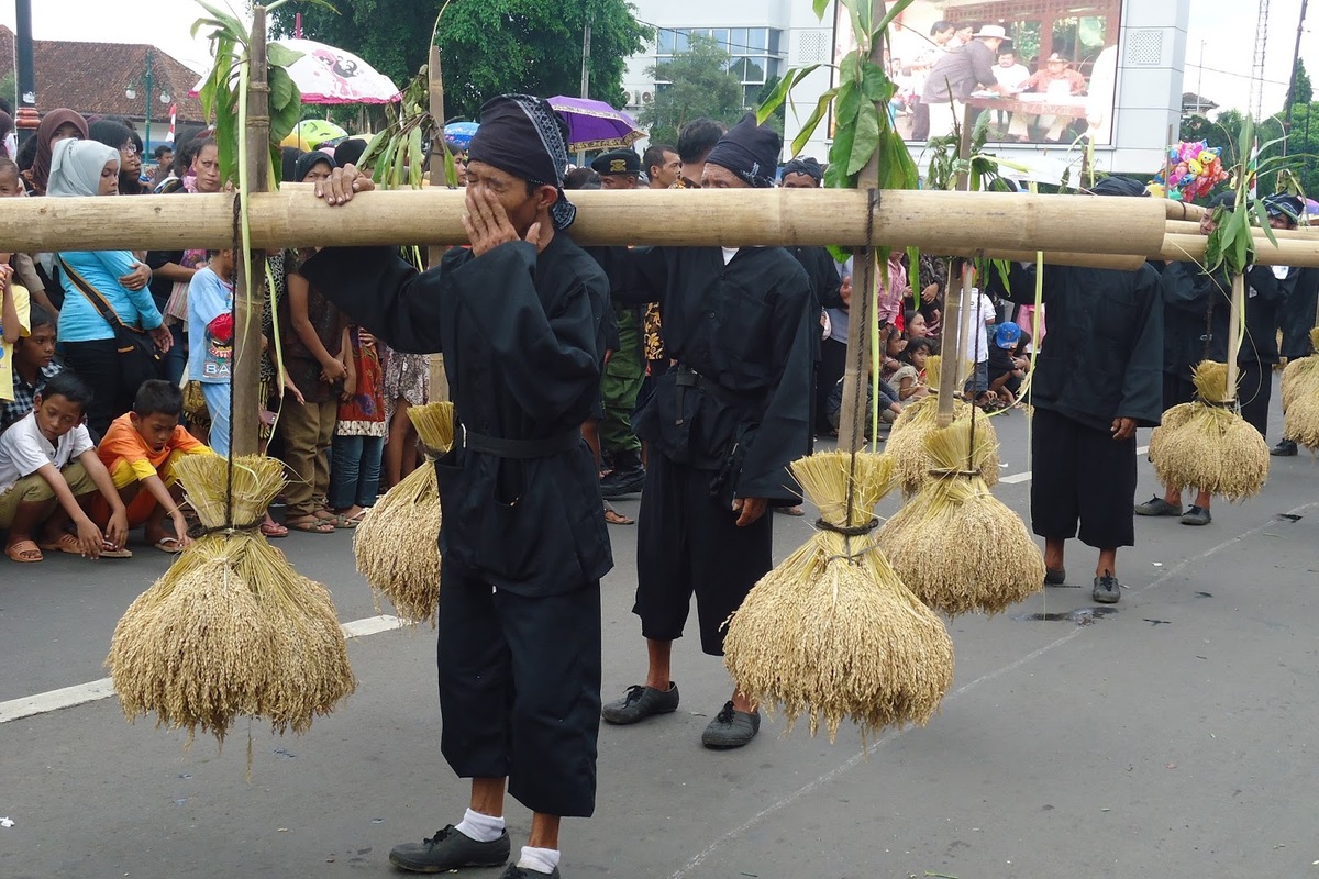 Kesenian Rongkong Khas Banyumas