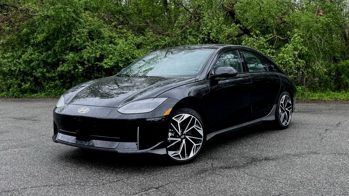 5 Mobil Matic Terbaik 2025 Bagi Para Ibu Muda Yang Energik dan Stylish 