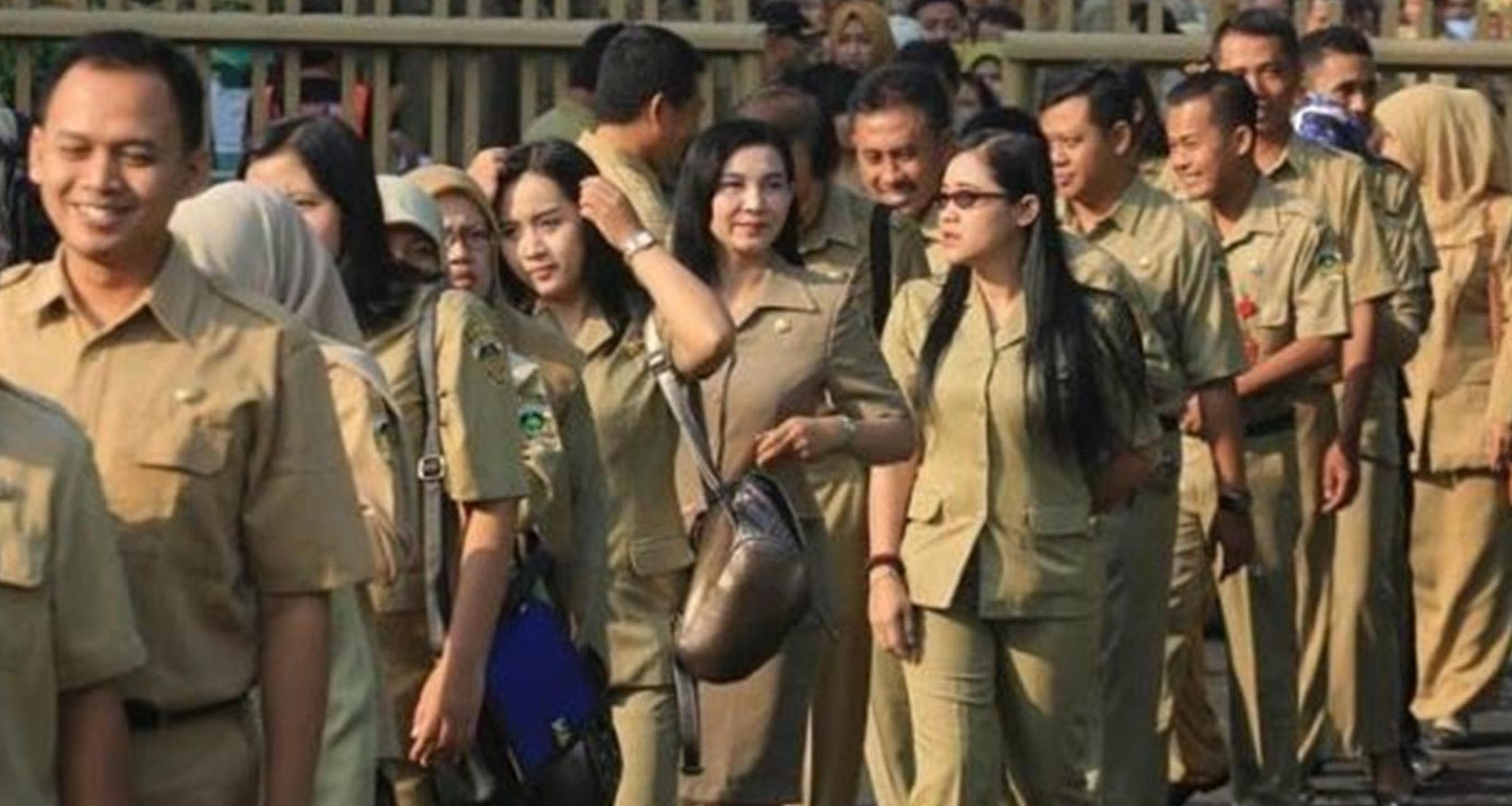 Beredar Kabar Gaji PNS 2023 Naik 7,7 Persen, Ini Penjelasan Sri Mulyani Termasuk Rincian Gaji PNS Sekarang