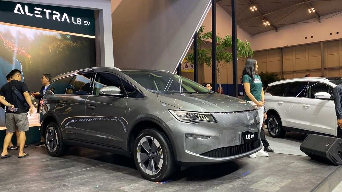 Aletra L8, Mobil Listrik Premium dengan Interior Mewah dan Fitur Canggih 2025