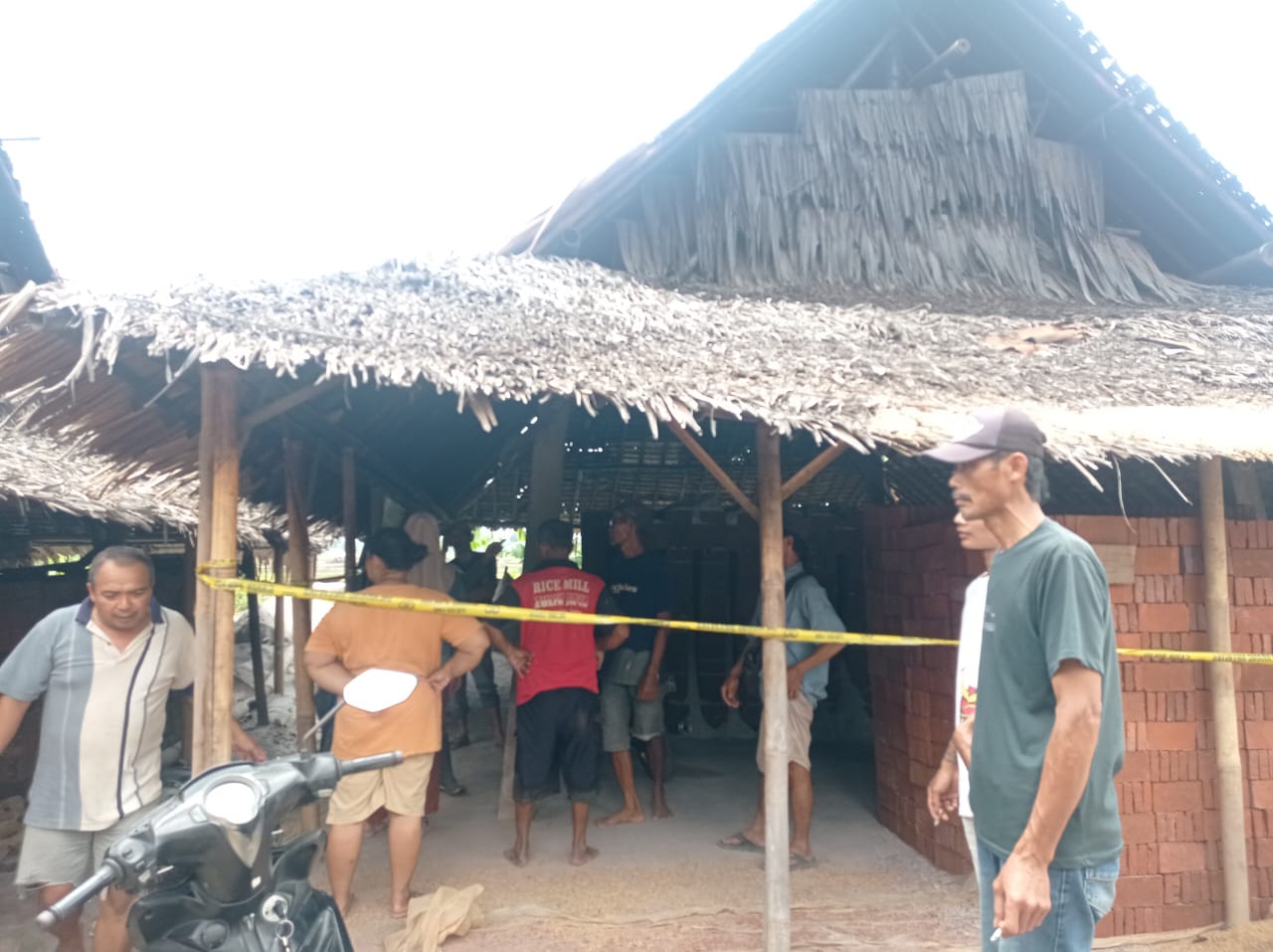 Geger Mayat Wanita Setengah Telanjang Ditemukan di Tobong Bata Desa Pliken, Diduga Korban Pemerkosaan