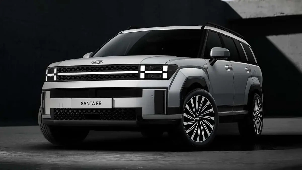 Santa Fe Mobil SUV 7-Seater yang Siap Temani Petualangan Keluarga 
