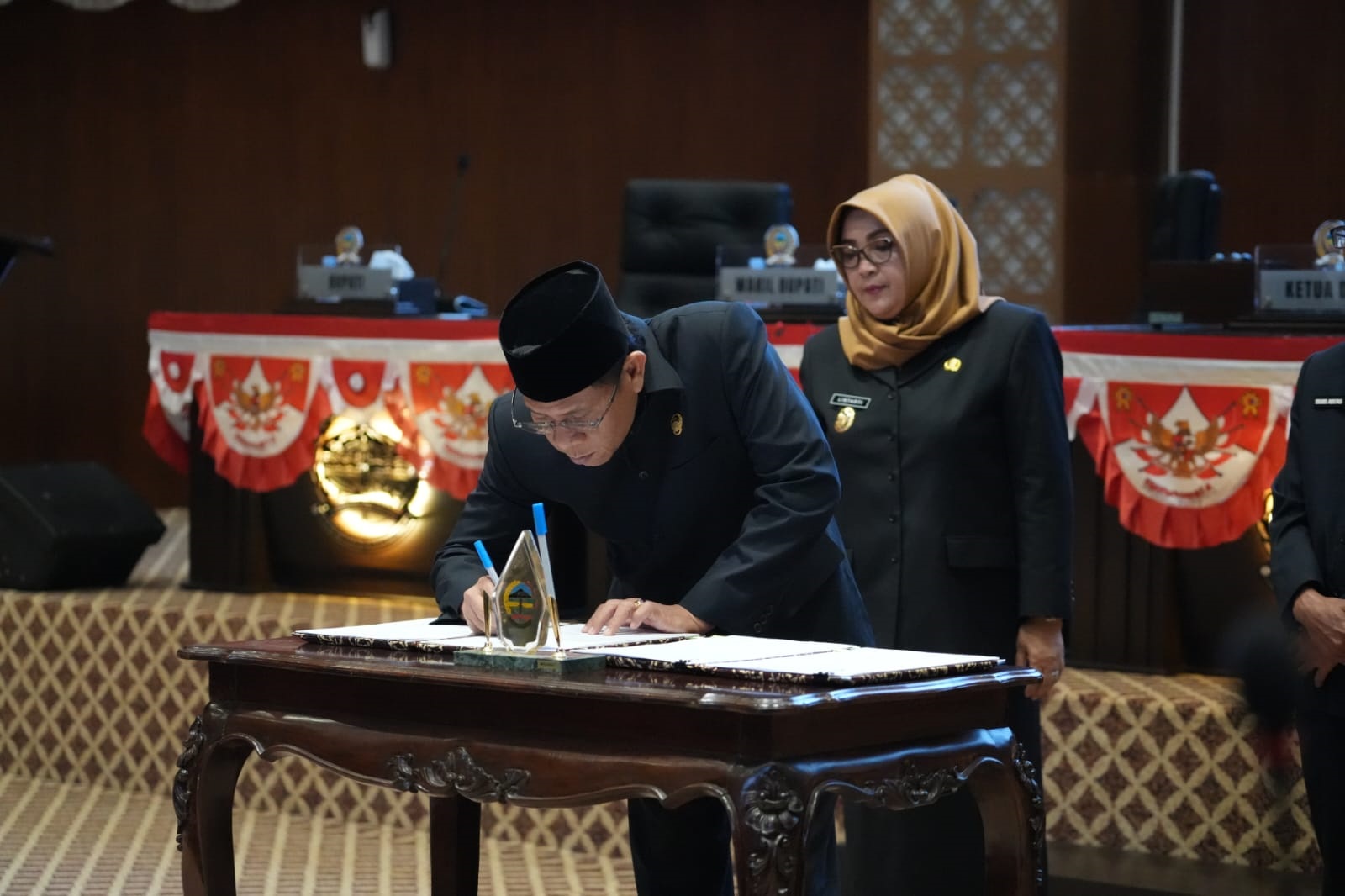 DPRD & Bupati Banyumas Teken Nota Kesepakatan Bersama Rancangan KUA dan PPAS Tahun Anggaran 2026