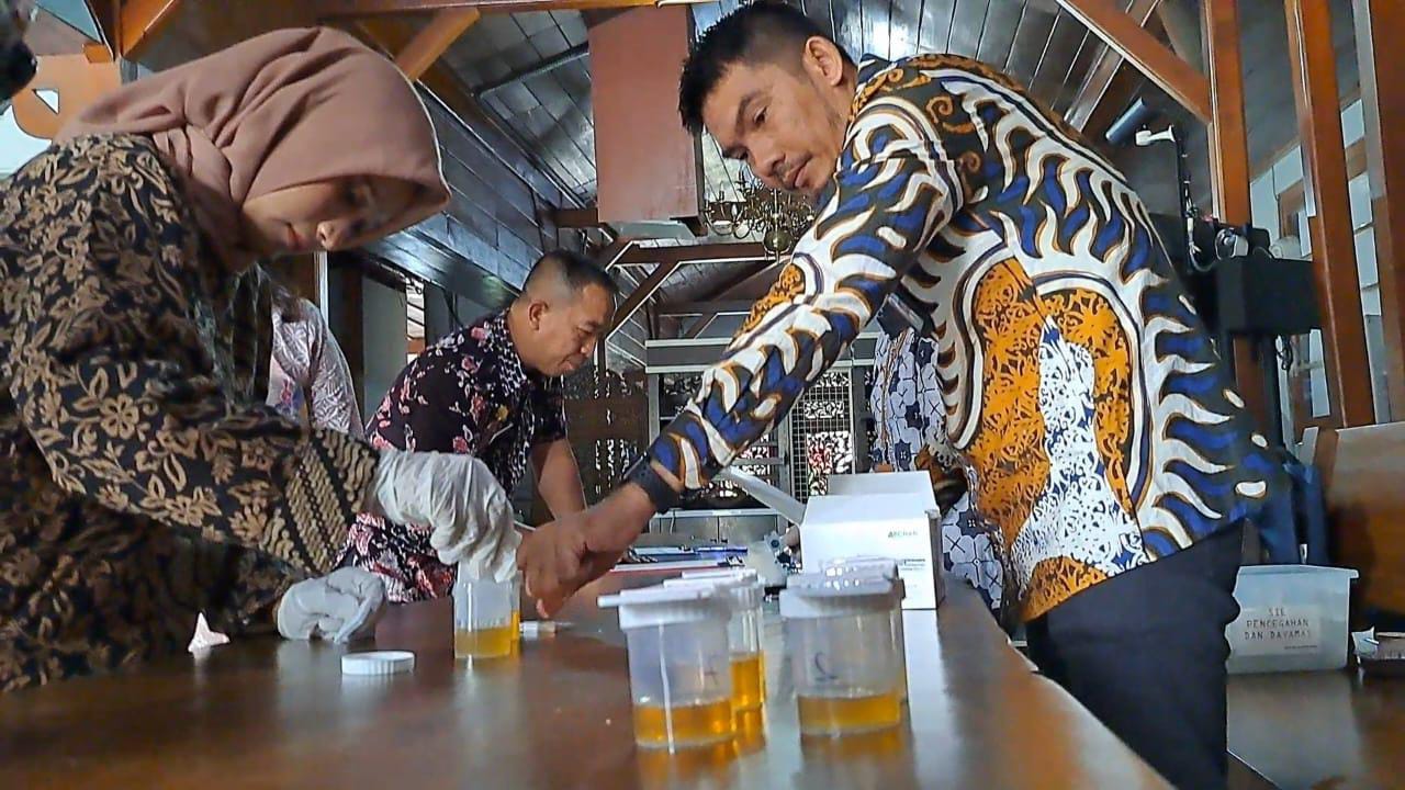 Banyumas Tiga Besar Peredaran Gelap dan Penyalahgunaan Narkoba di Jateng, ASN di Banyumas Lakukan Tes Urine