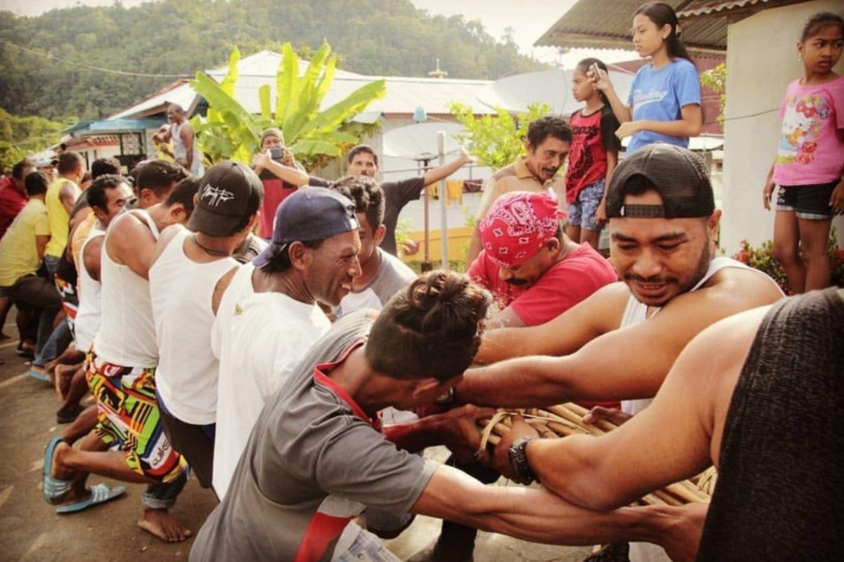 Menyelami Tradisi Badendang Rotan saat Tahun Baru di Maluku