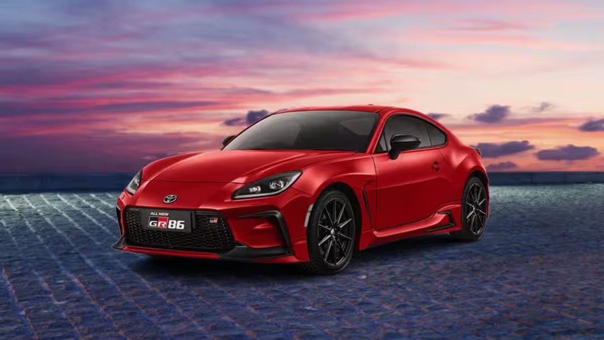 Toyota Corolla Cross GR Sport, Mobil Hybrid Stylish dengan Performa Mantap