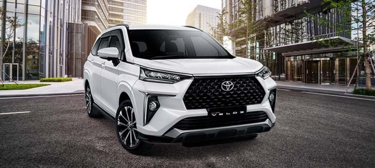 Simulasi Kredit Mobil Toyota Veloz di Bank BCA, Cicilan Harian Setara Harga Kopi di Kafe