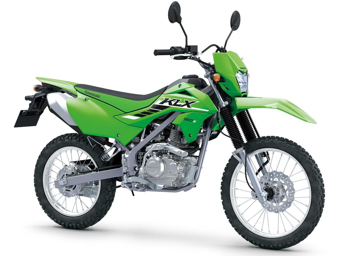 Kawasaki KLX 150 S, Motor Trail Ringan yang Cocok untuk Pemula dan Pecinta Adventure, Harga Terjangkau 