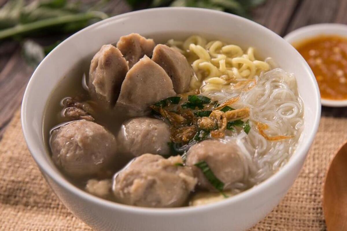 Enaknya Bakso Pekih, Bakso Legend Purwokerto yang Harus Kamu Cobain