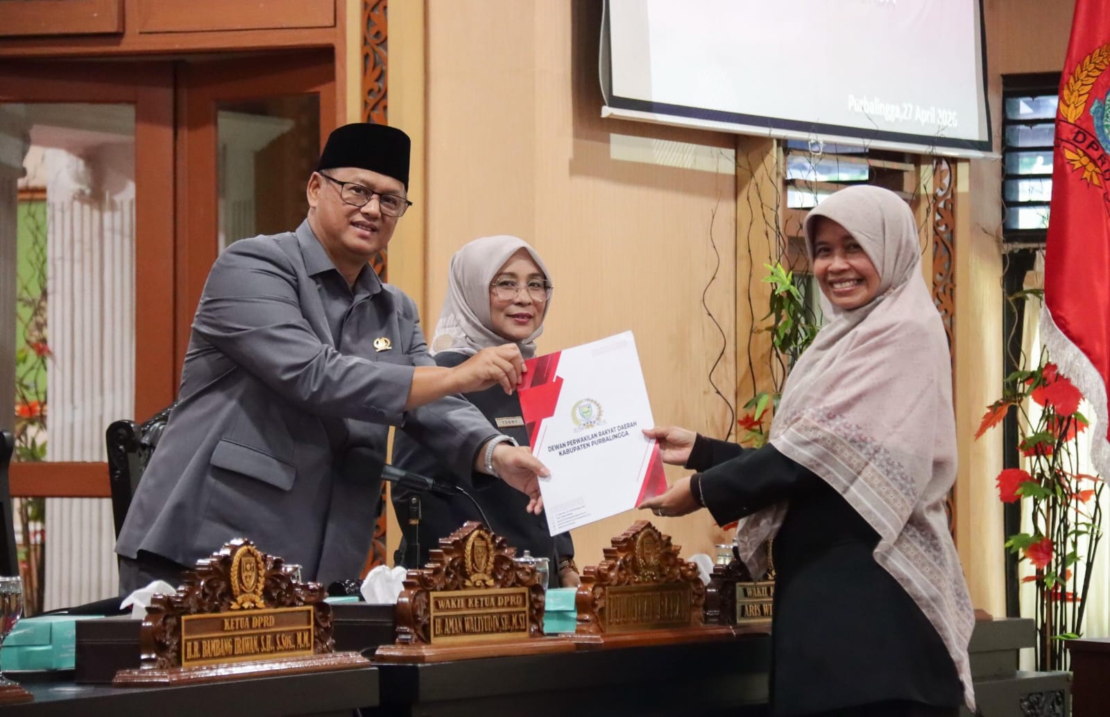 Raperda Riset dan Inovasi Disahkan, Purbalingga Wajibkan Kebijakan Berbasis Data