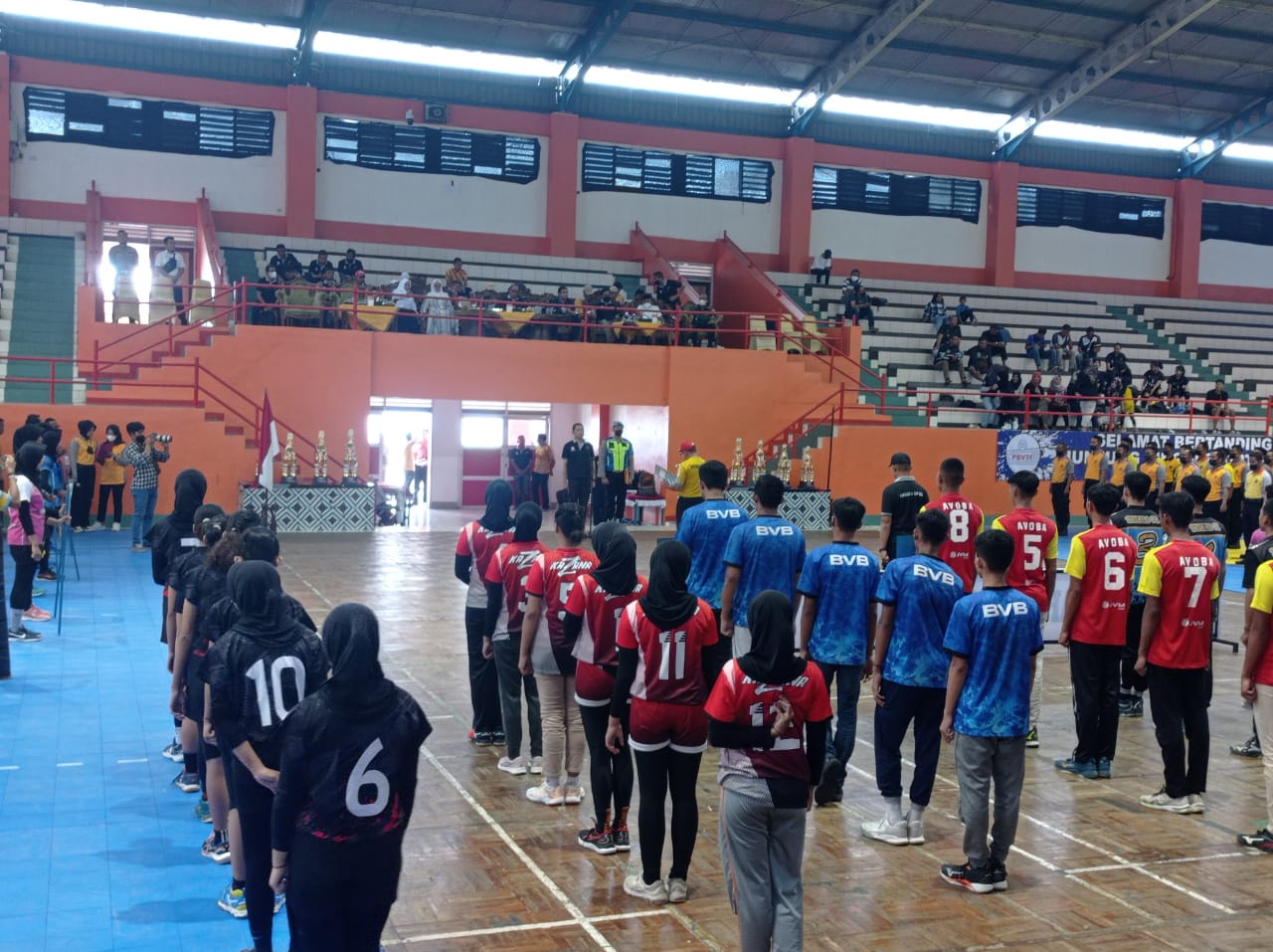 Masih Seru Hari Ini, Turnamen Bola Voli Kapolresta Banyumas Cup, 16 Tim Perebutkan Jadi Jawara