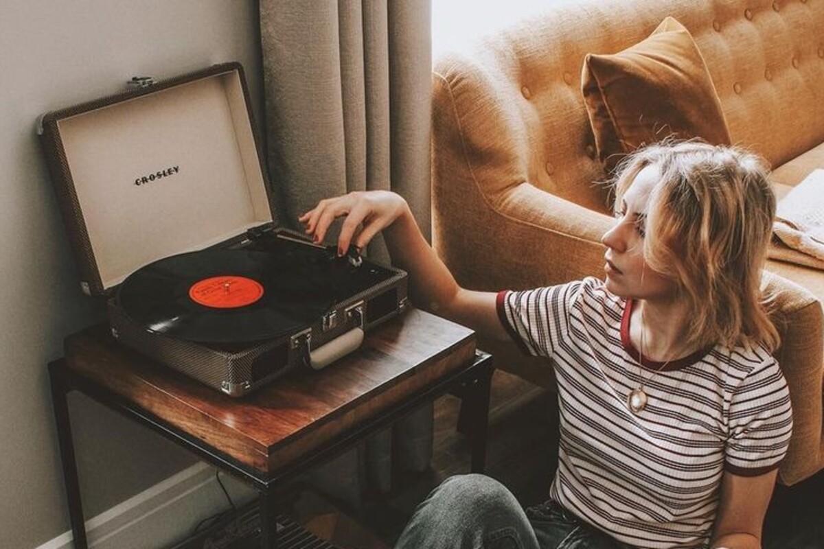 6 Manfaat Mendengarkan Musik Klasik Bagi Kesehatan Mental dan Kehidupan Sehari-hari 