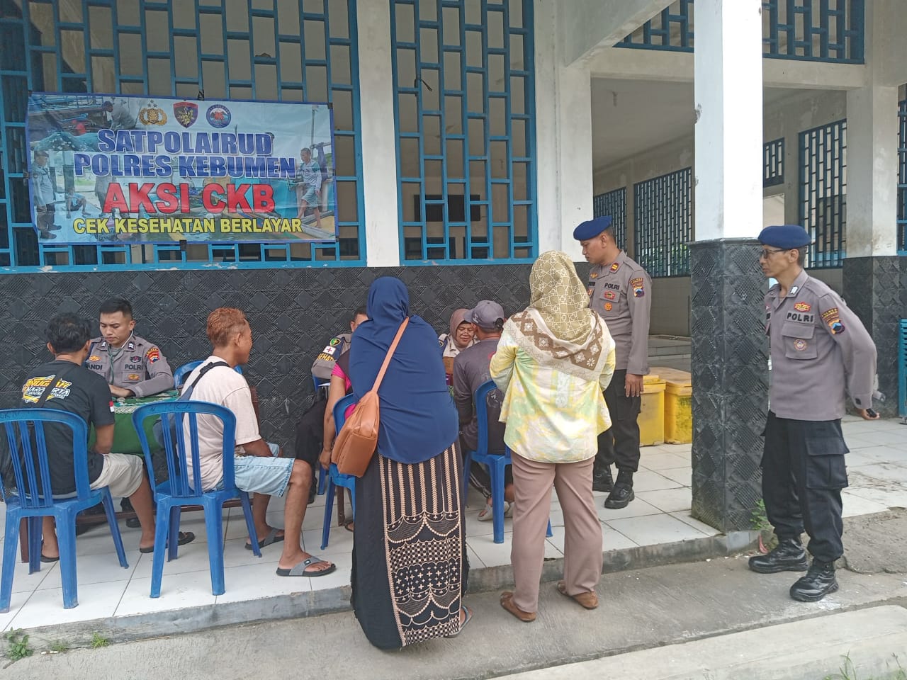 Nelayan TPI Logending Jalani Cek Kesehatan