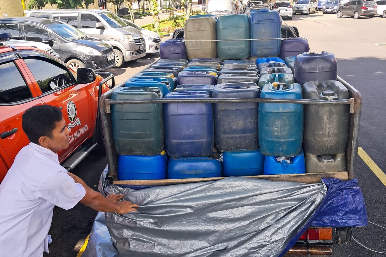 Polresta Banyumas Ungkap Dua Kasus Penimbunan BBM Bersubsidi