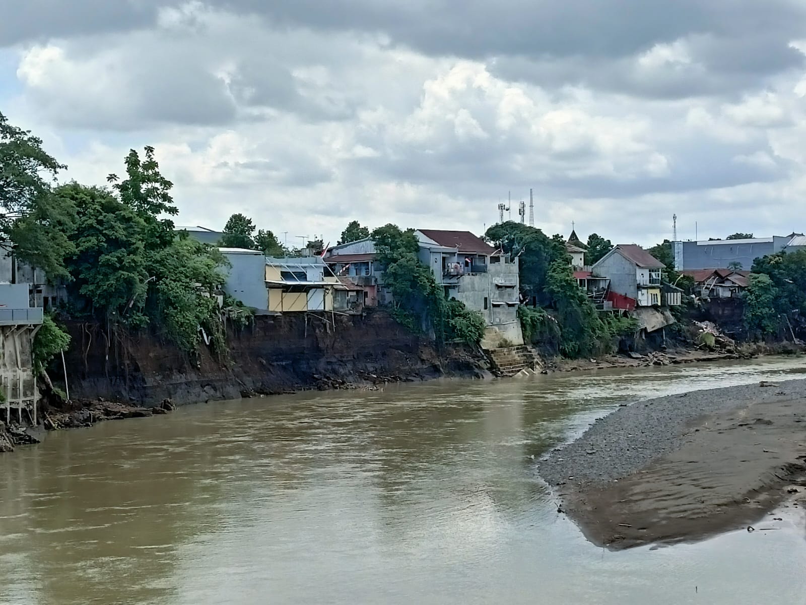 Penyudetan Delta Klawing Disebut Bisa Minimalkan Kerusakan Tebing